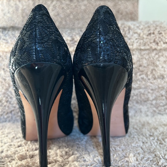 Shoes - Picture 3 of 3